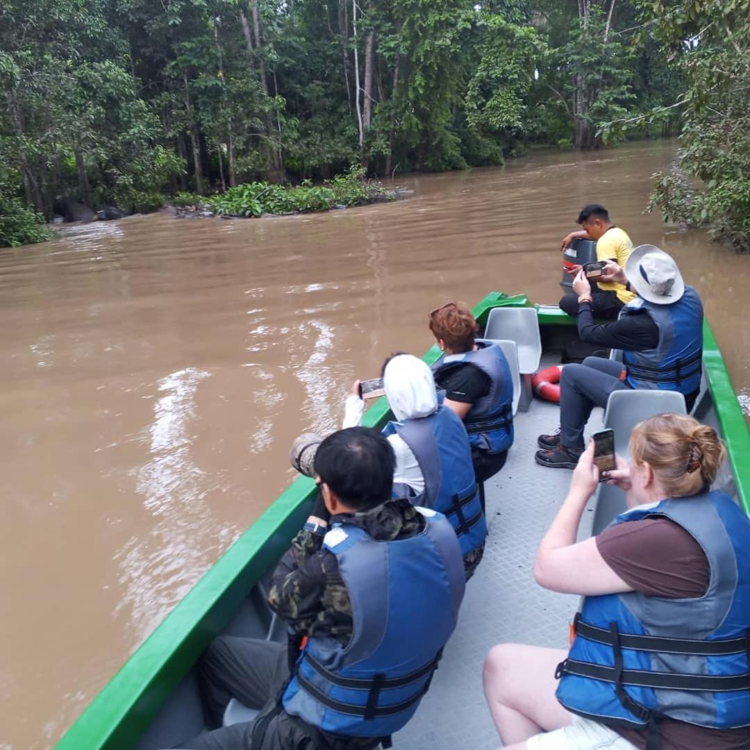 Borneo Jungle Adventure Villa Kinabatangan Exterior photo